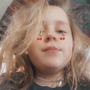 Meet your Posher, Chrislynn